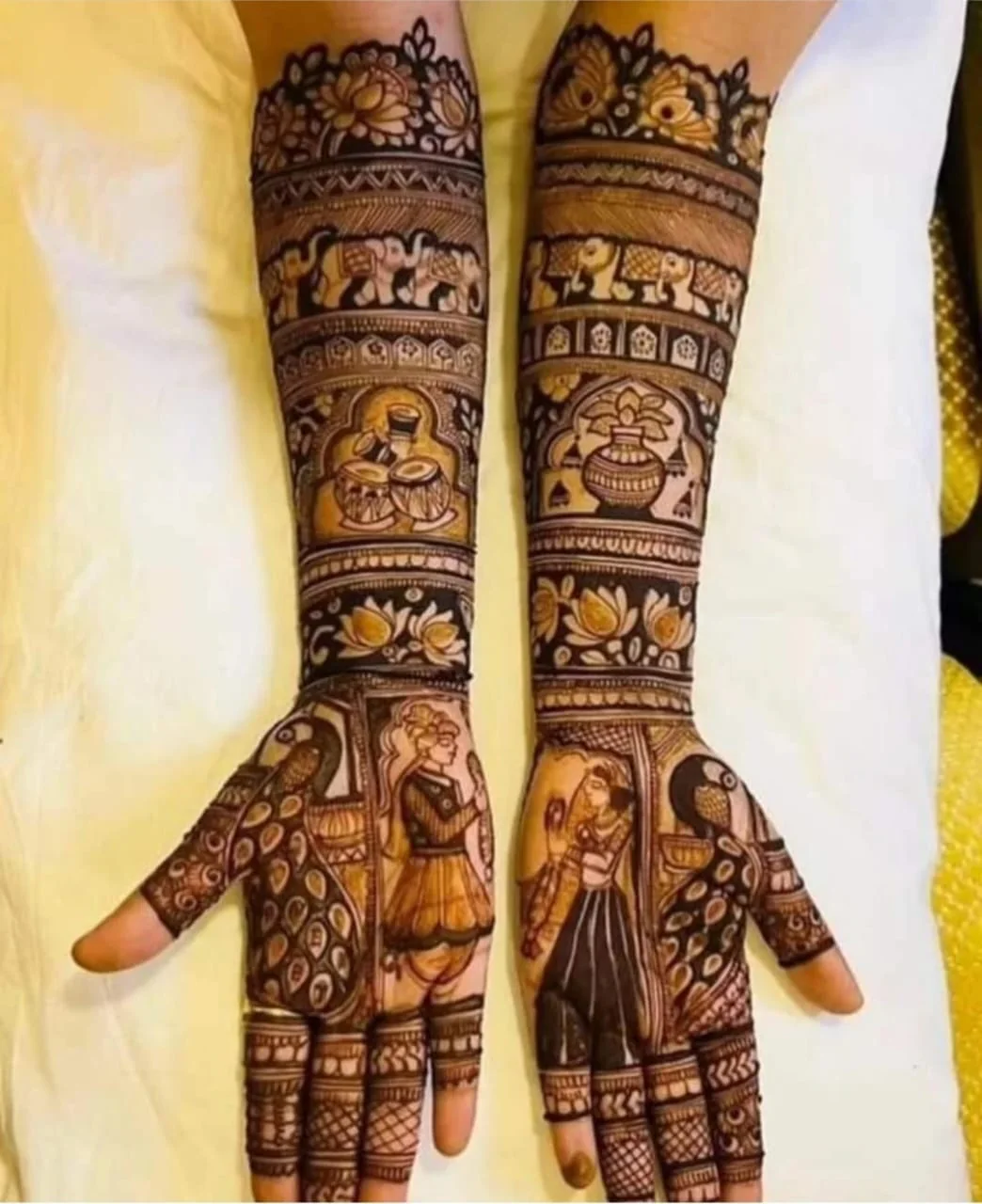 Bridal mehndi design from Aryan Mehndi Arts gallery, photo 12
