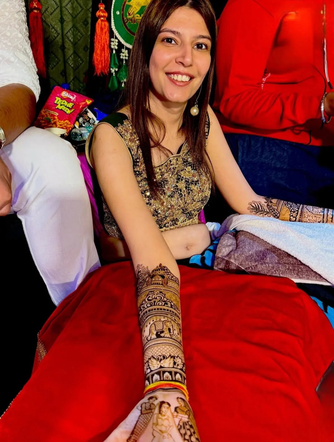 Celebration mehndi design from Aryan Mehndi Arts gallery, photo 58