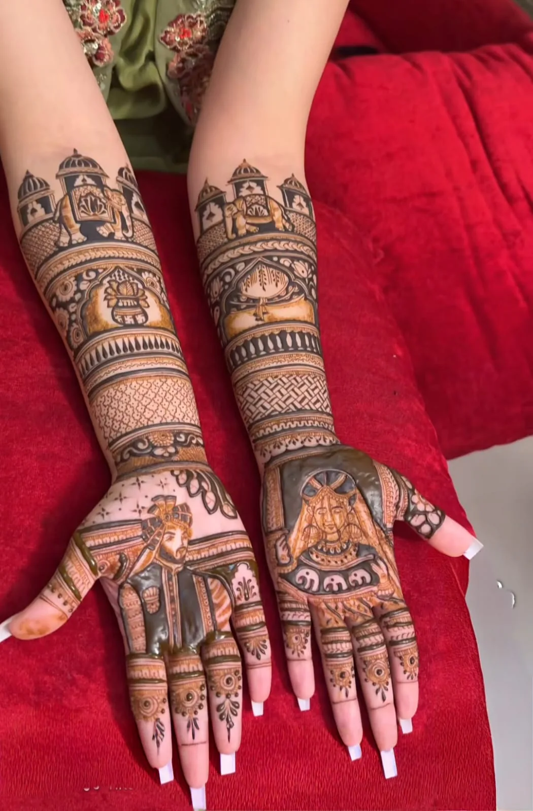Bridal mehndi design from Aryan Mehndi Arts gallery, photo 41
