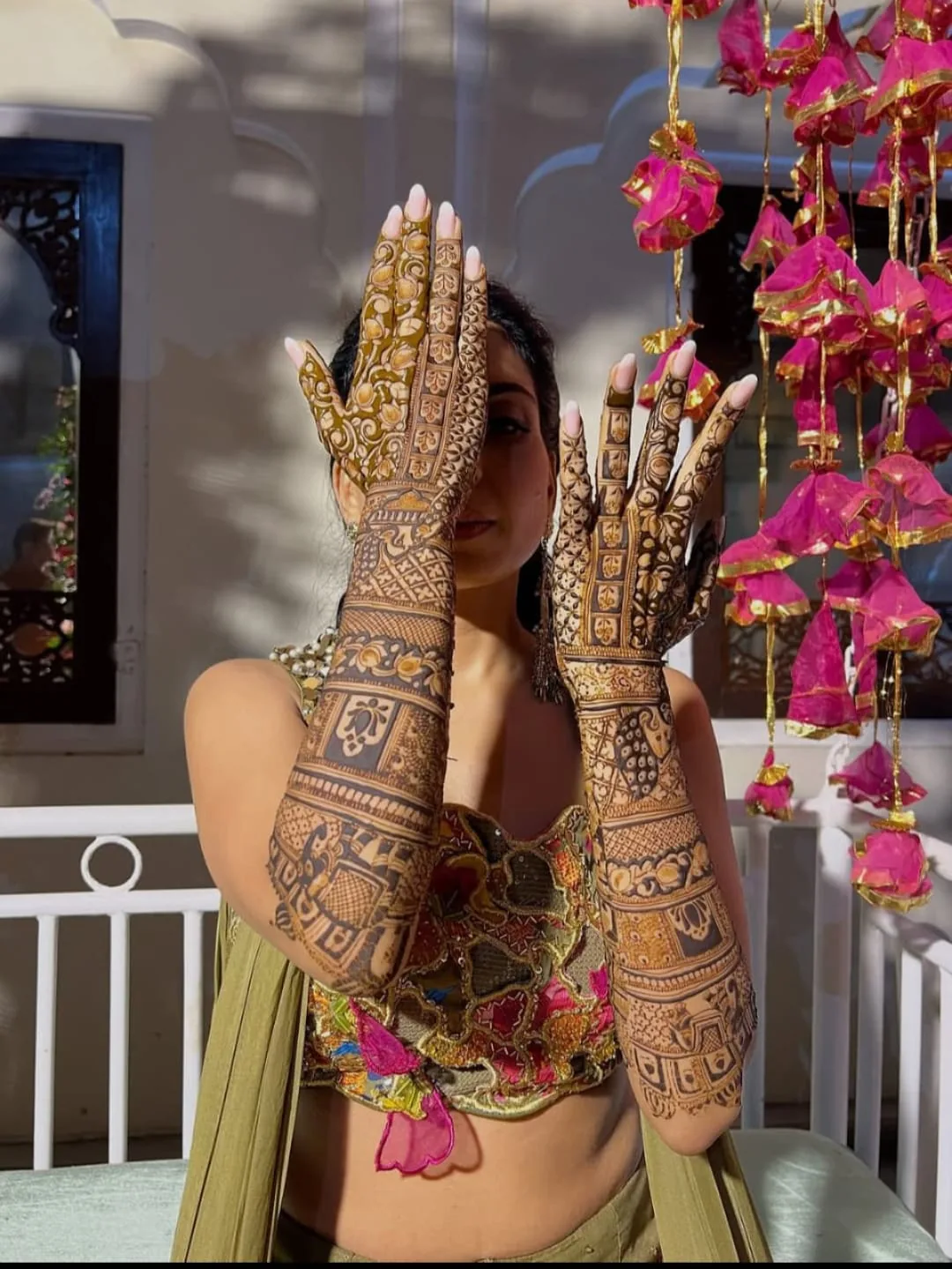 Bridal Mehndi mehndi work by Aryan Mehndi Arts